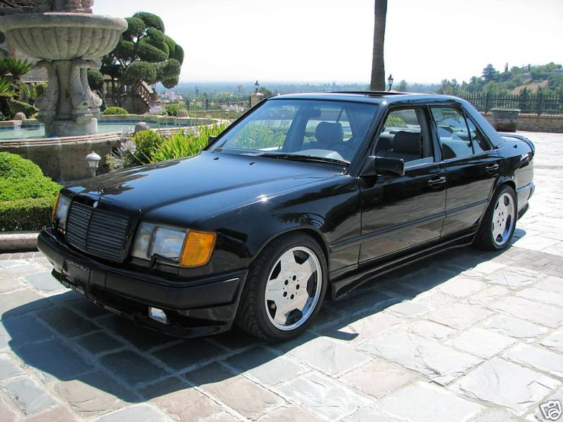 Illustration for article titled Nice Price Or Crack Pipe: $57,500 For A 20,000-Mile 1987 AMG Hammer?